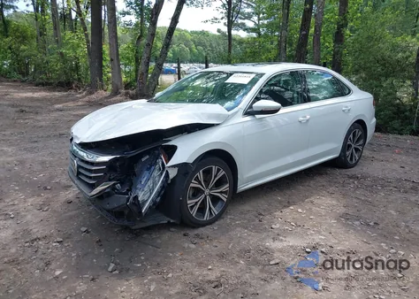 2021 Volkswagen Passat 2.0T Se from USA, damaged, VIN 1VWSA7A38MC014396